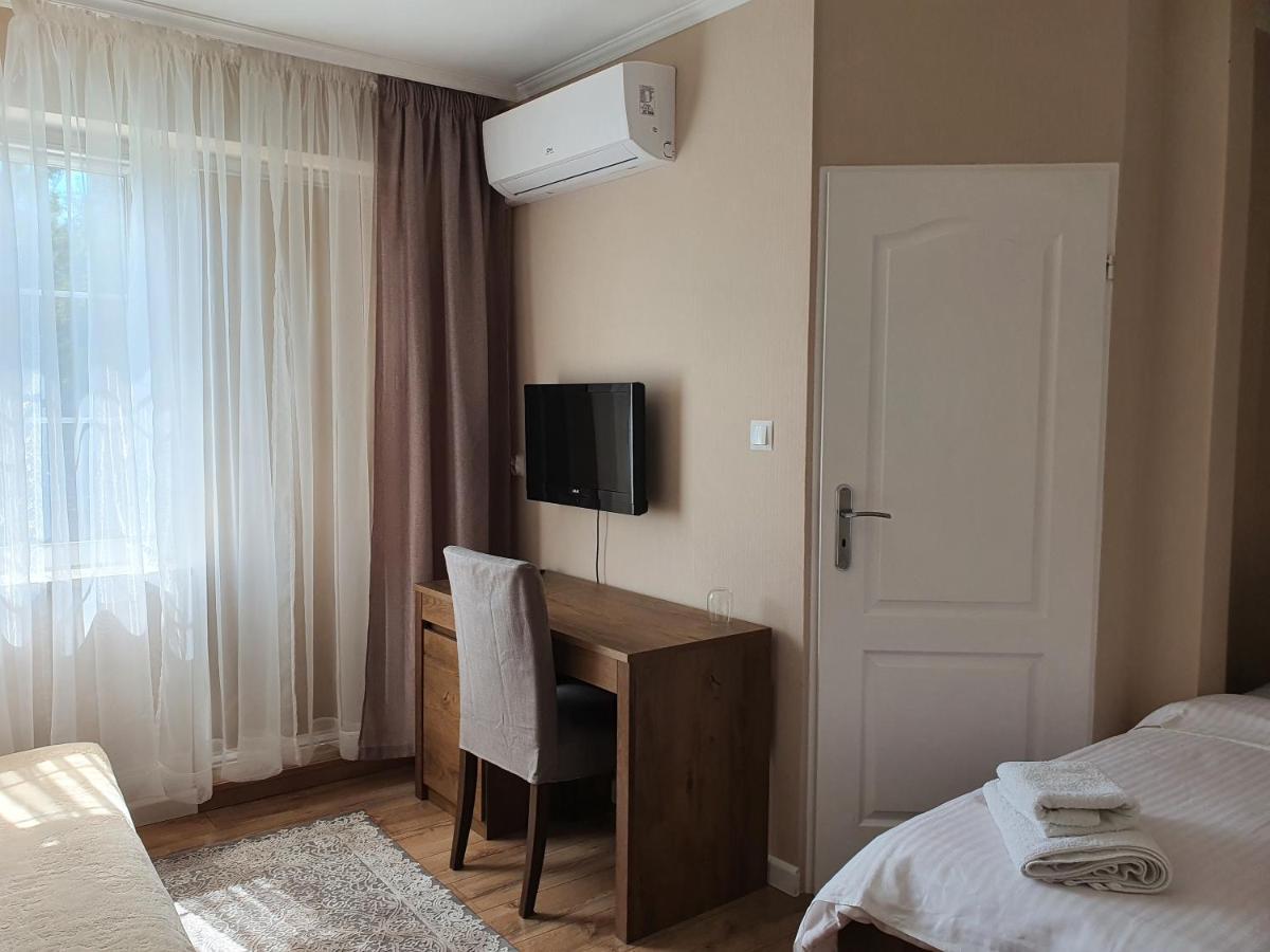 Gosciniec Kuklowka Radziejowice Esterno foto